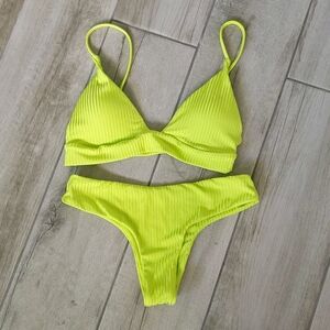 Volcom bikini set
